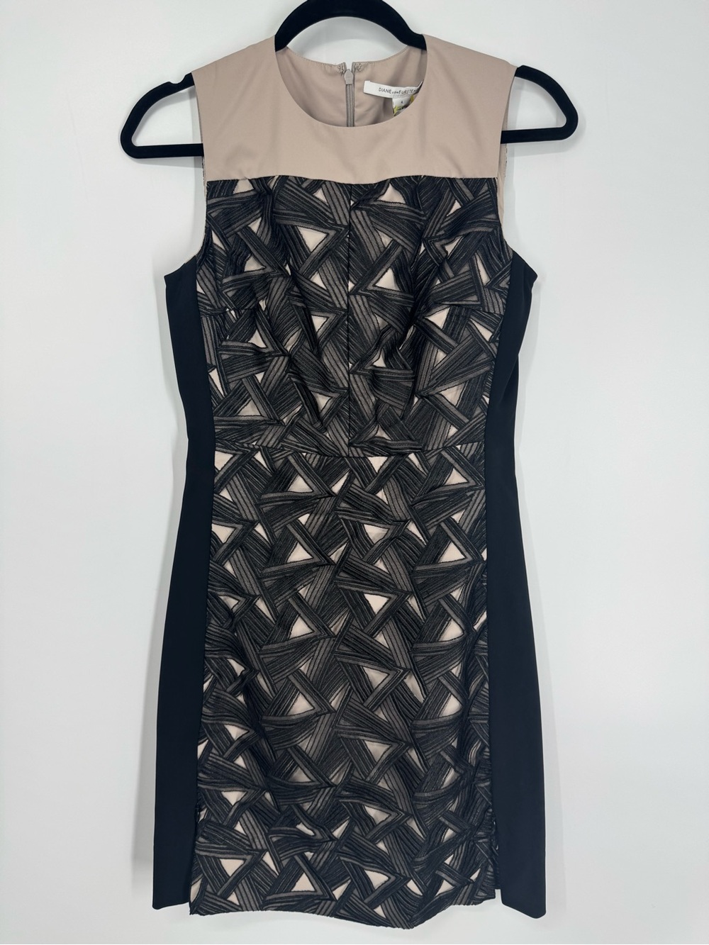 Diane von Furstenberg Black Nude Geometric Pattern Sheath Dress Size 4 - Picture 3 of 14